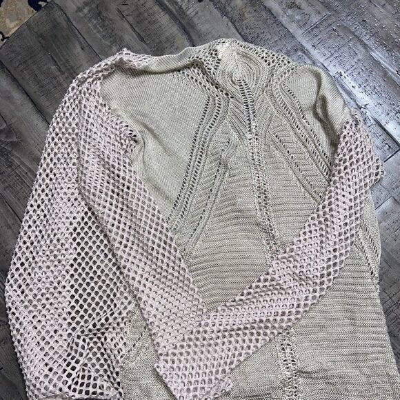 Daytrip long sleeve knit wrap around cardigan. Mid length tan color - Picture 5 of 6